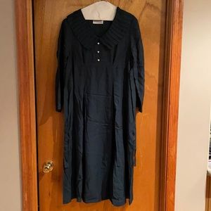 Mainberry maternity dress. Size medium